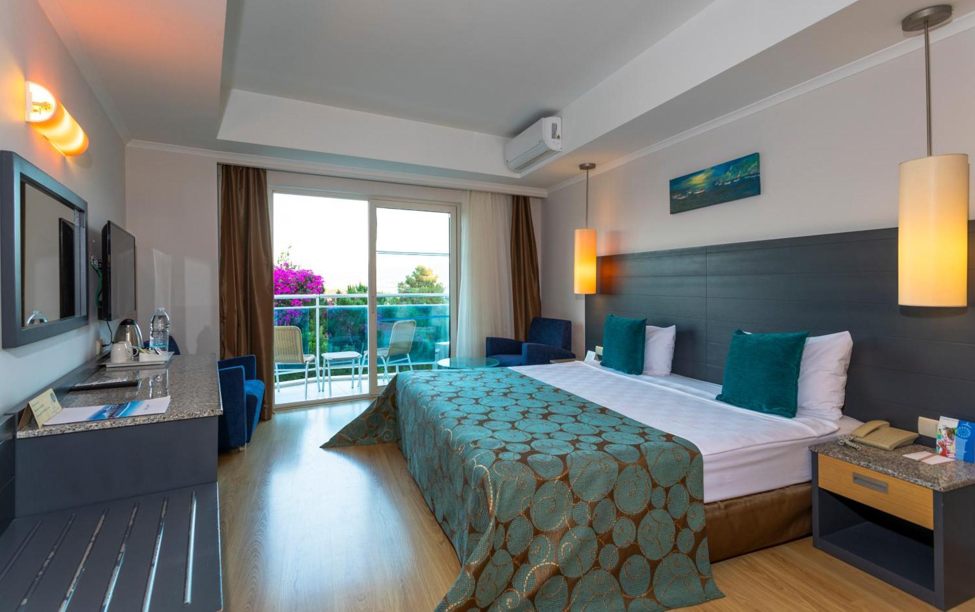 Habitación Doble con vistas laterales al mar - 1 o 2 camas