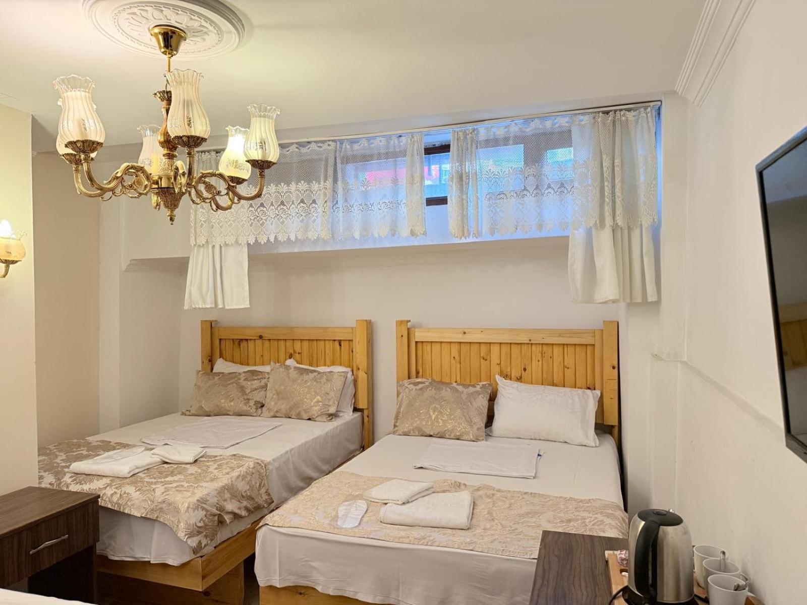 Quarto Triplo Econômico