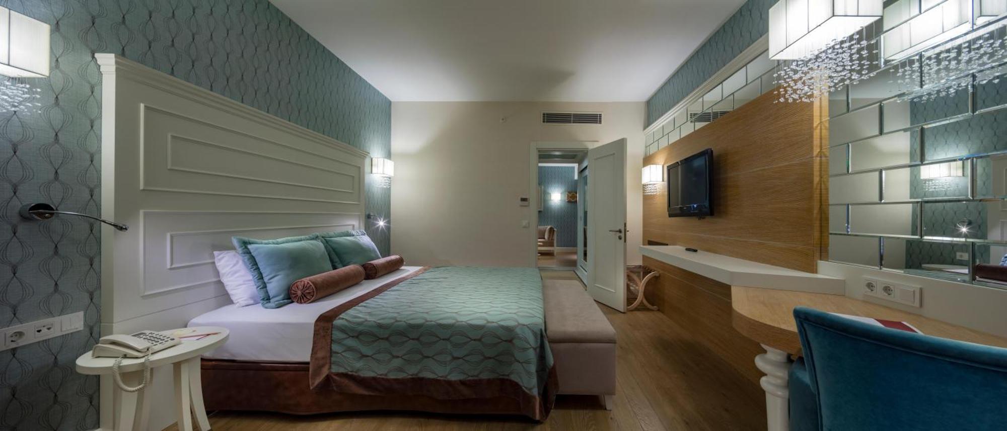 Suite with Sea View,1687489675:JPEG