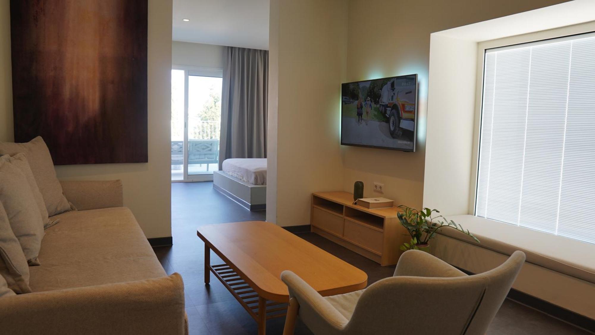 Penthouse Apartment,1692180438:JPEG