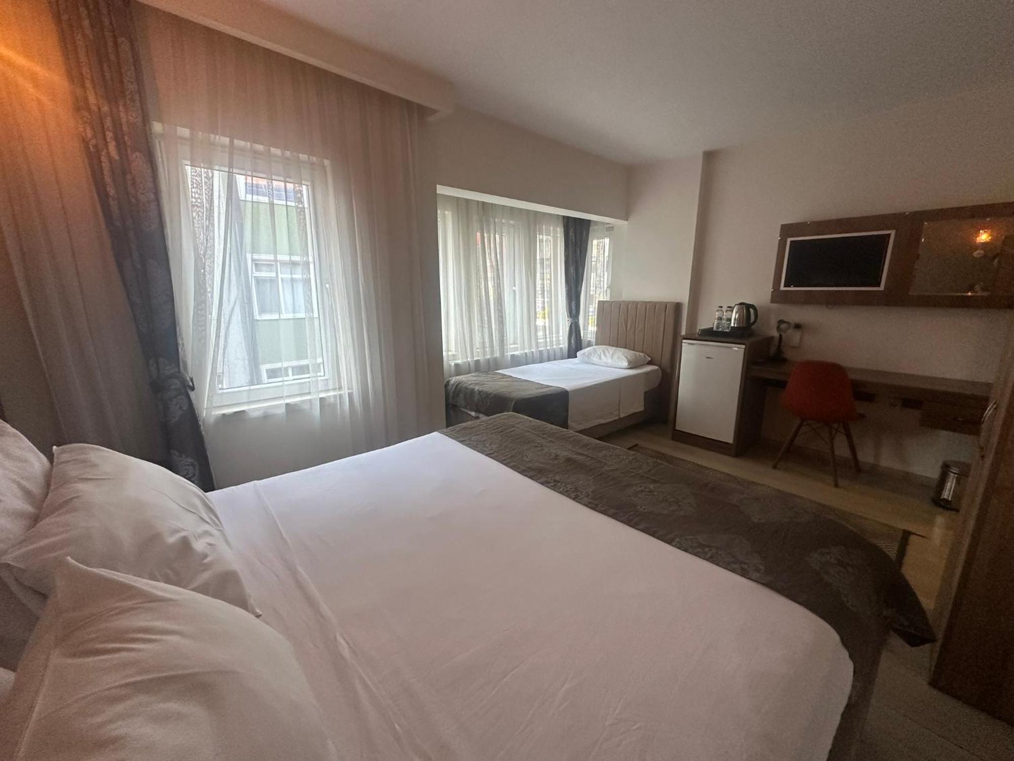 Standard Triple Room,1701877122:JPEG