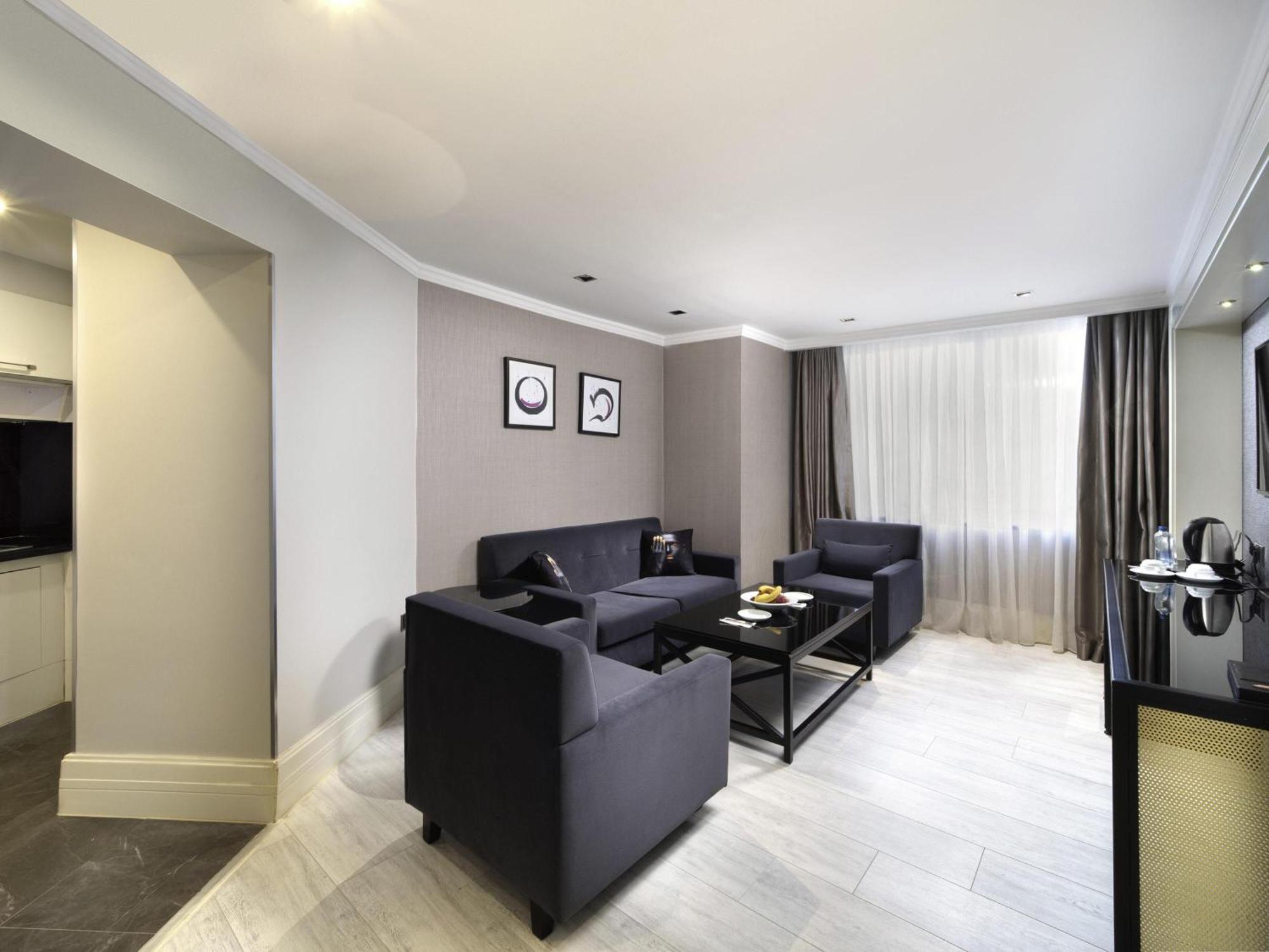 Family Residential Suite,1706868329:JPEG