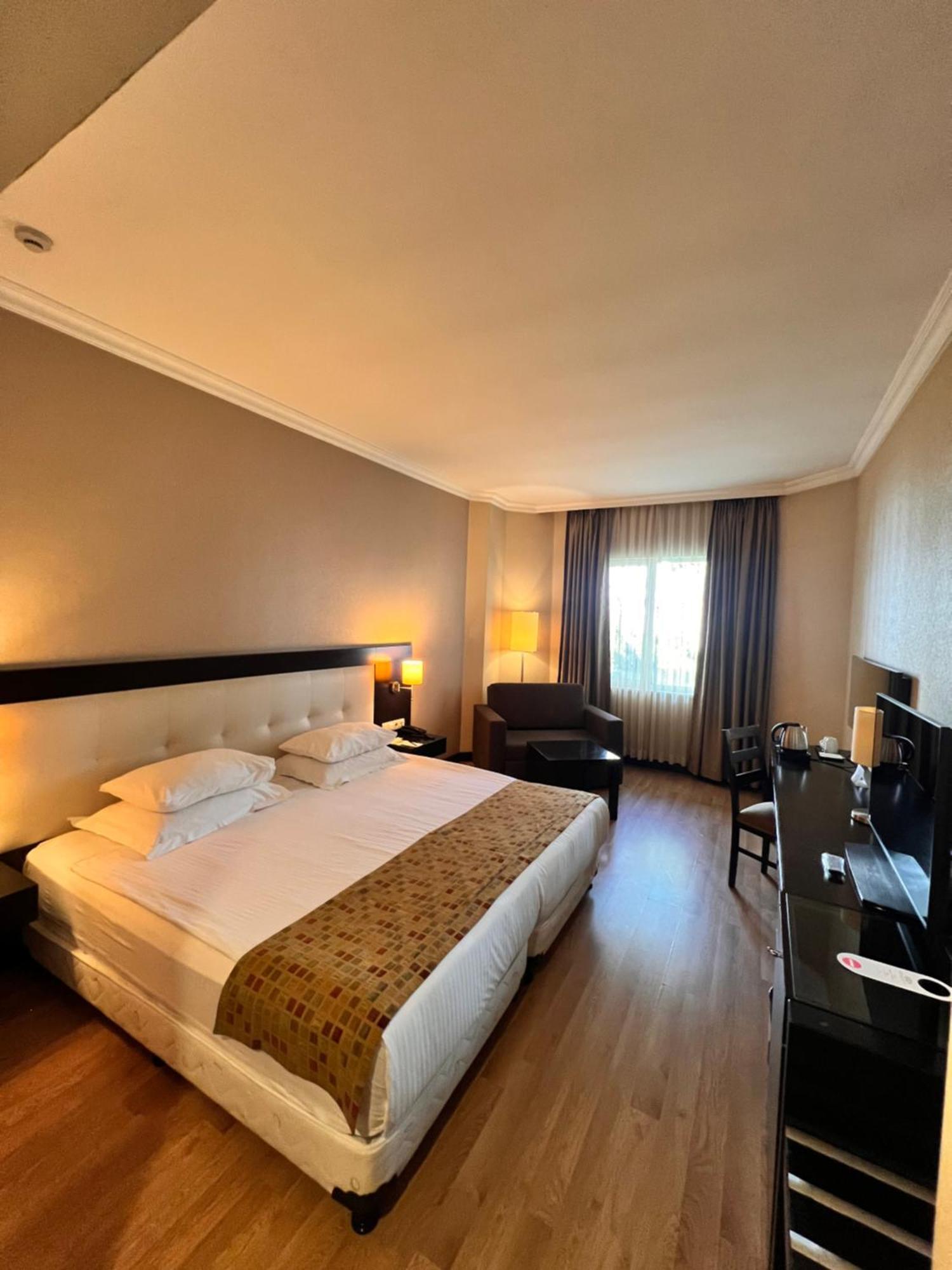 Quarto Duplo