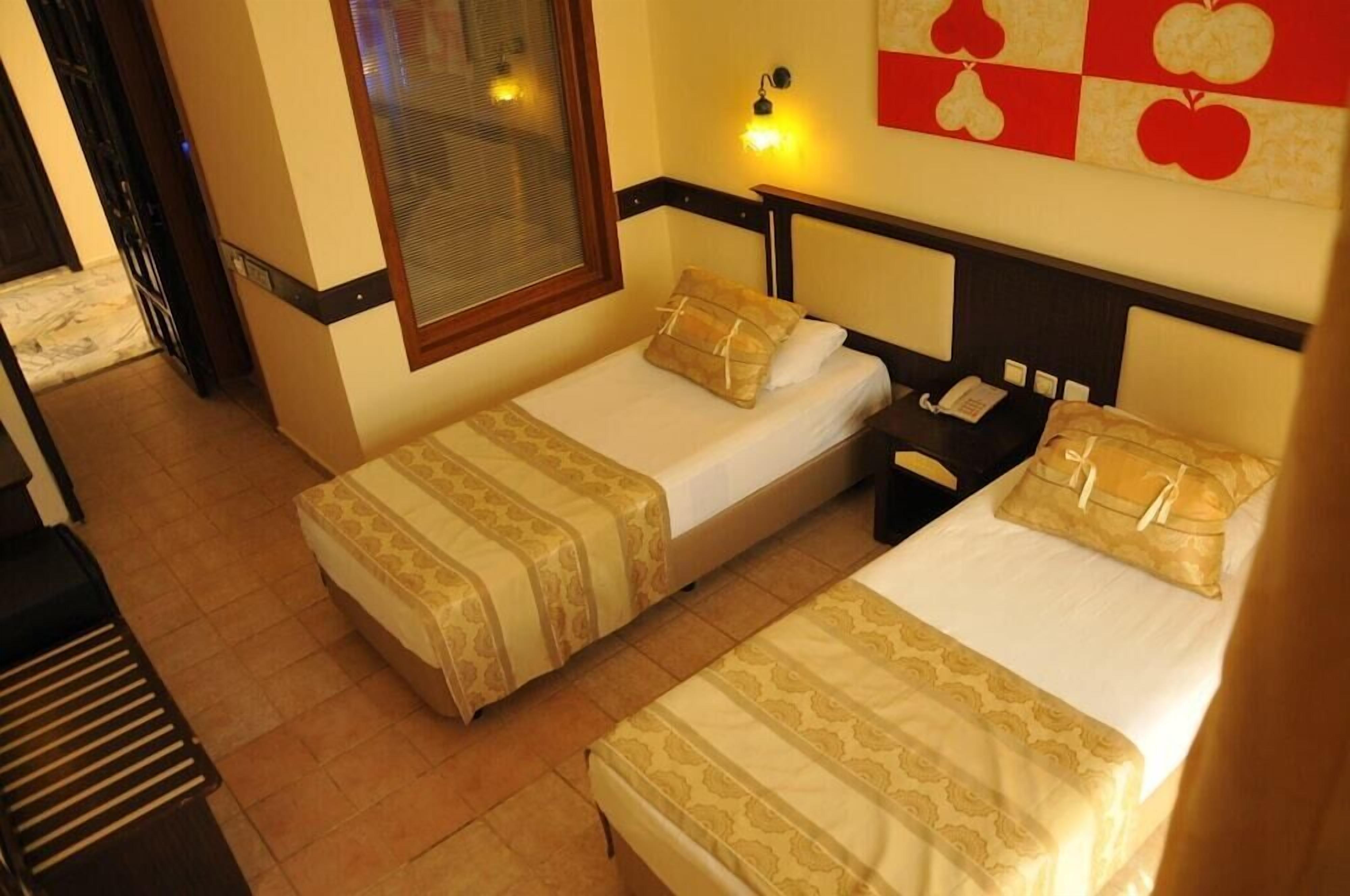 Standard Double or Twin Room,1278654628:JPEG
