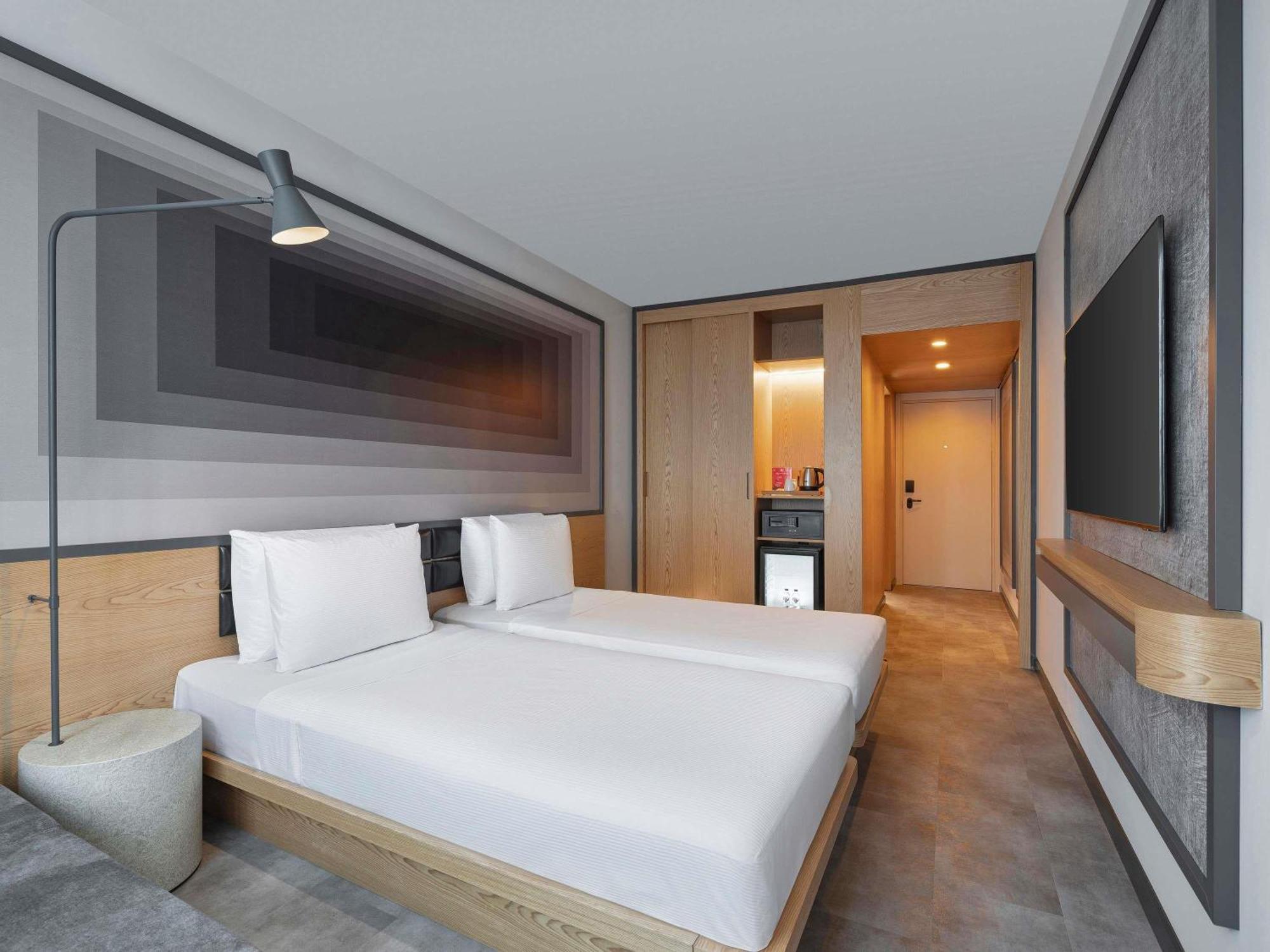 Superior Twin Room with Courtyard View,1740069289:JPEG