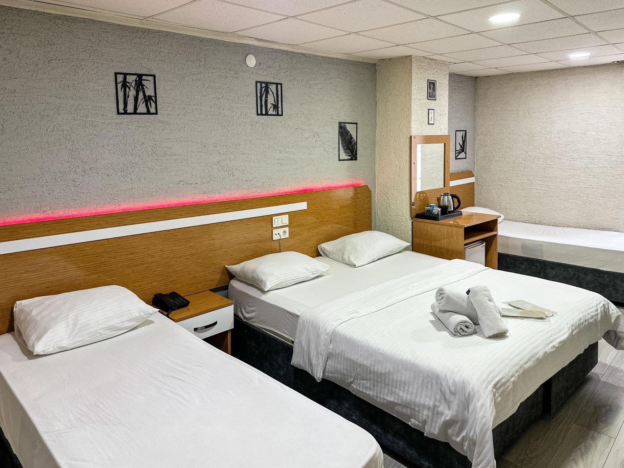 Quadruple Room,1742836039:JPEG