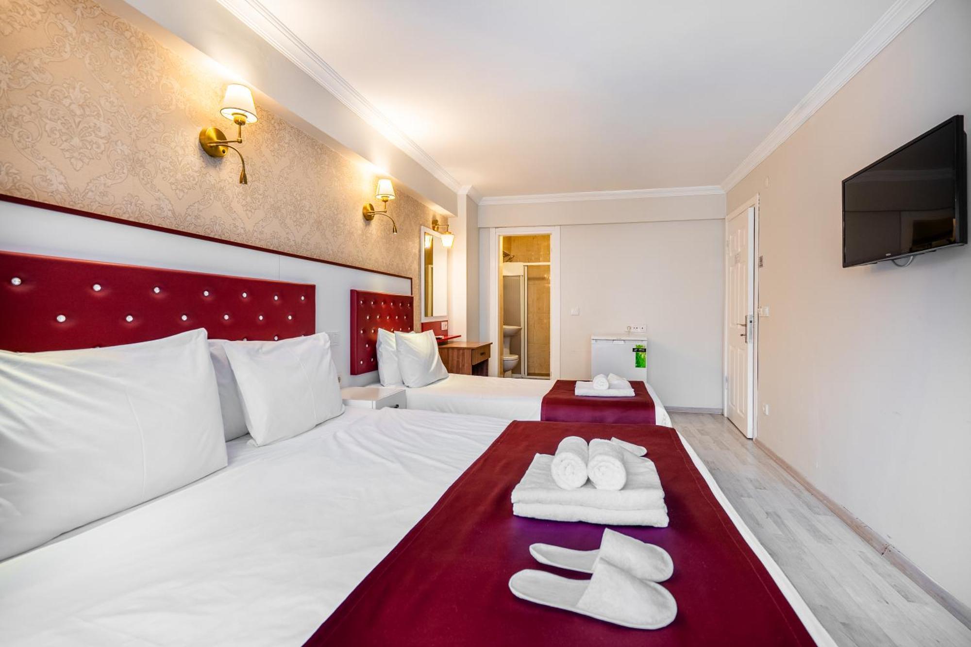 Triple Room