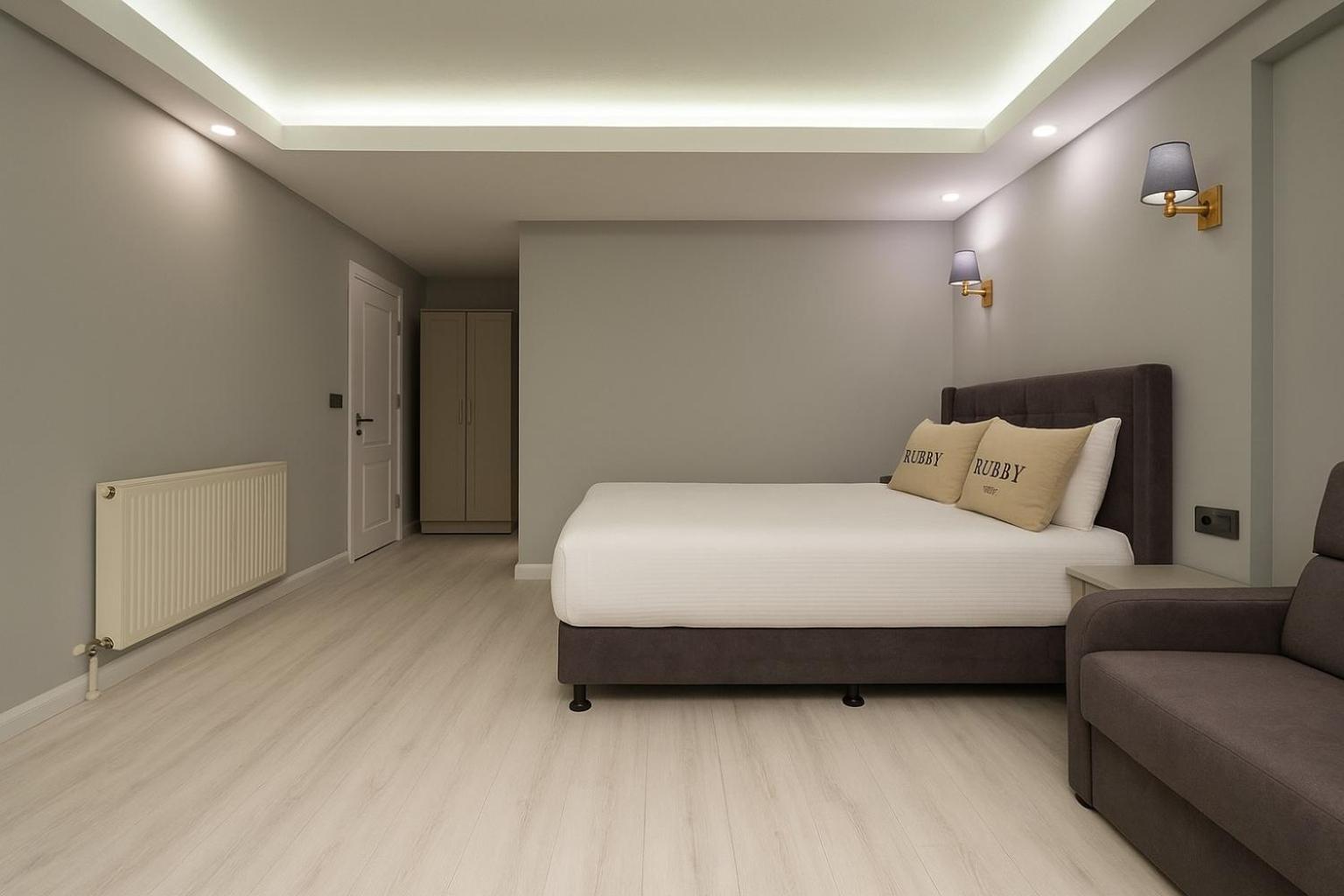 Family Room,1743721067:JPEG