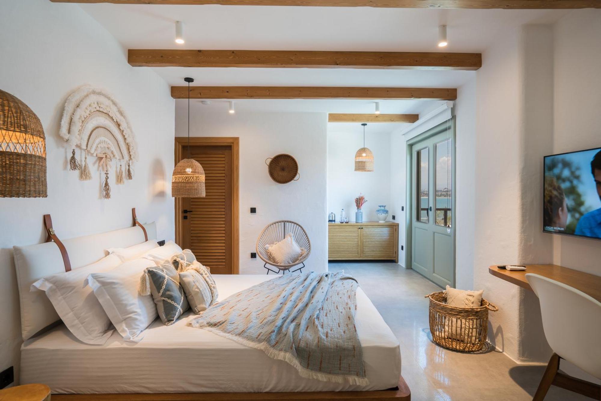 Chambre Double Deluxe - Vue Latérale sur Mer
