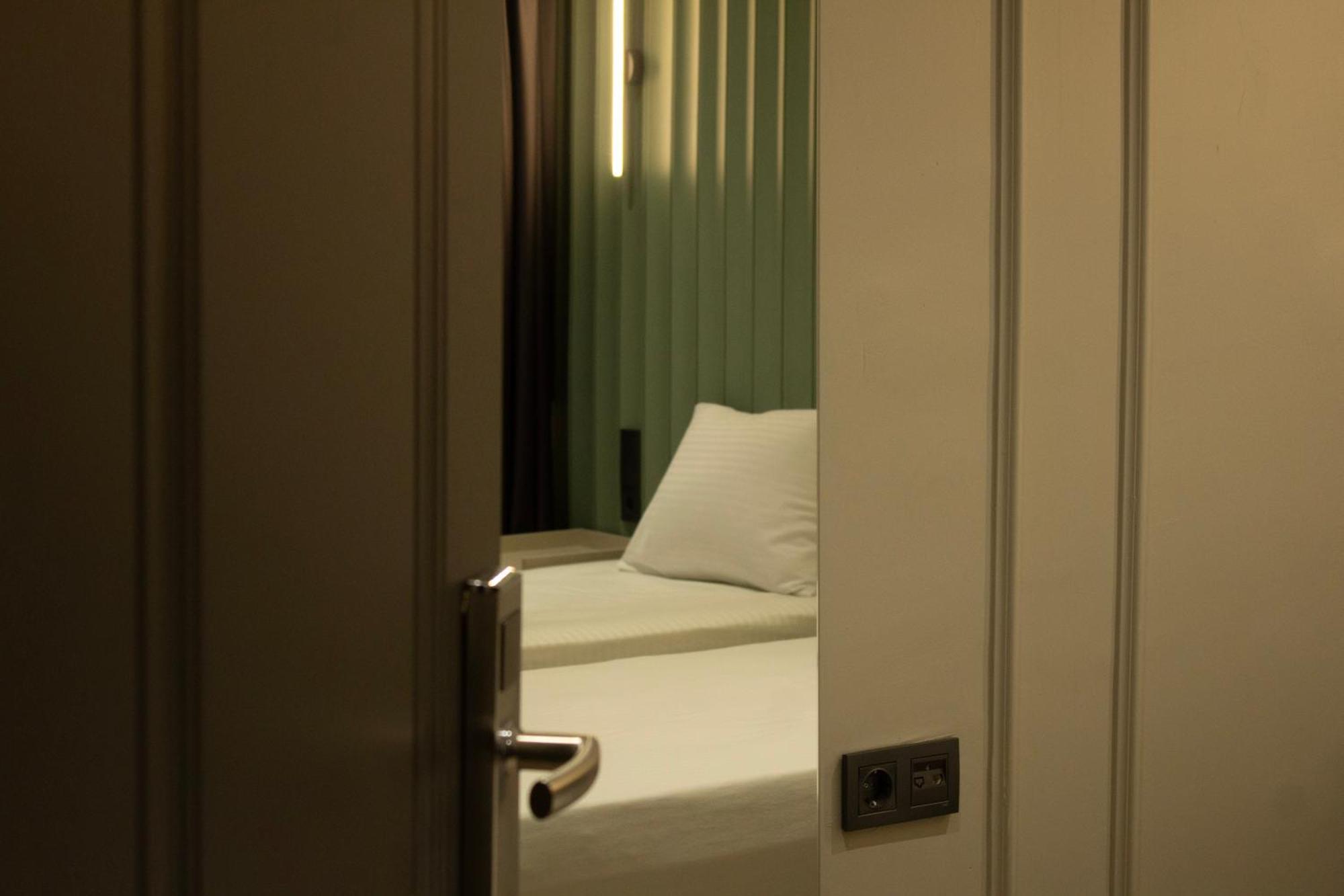 Standard Twin Room,1756839884:JPEG