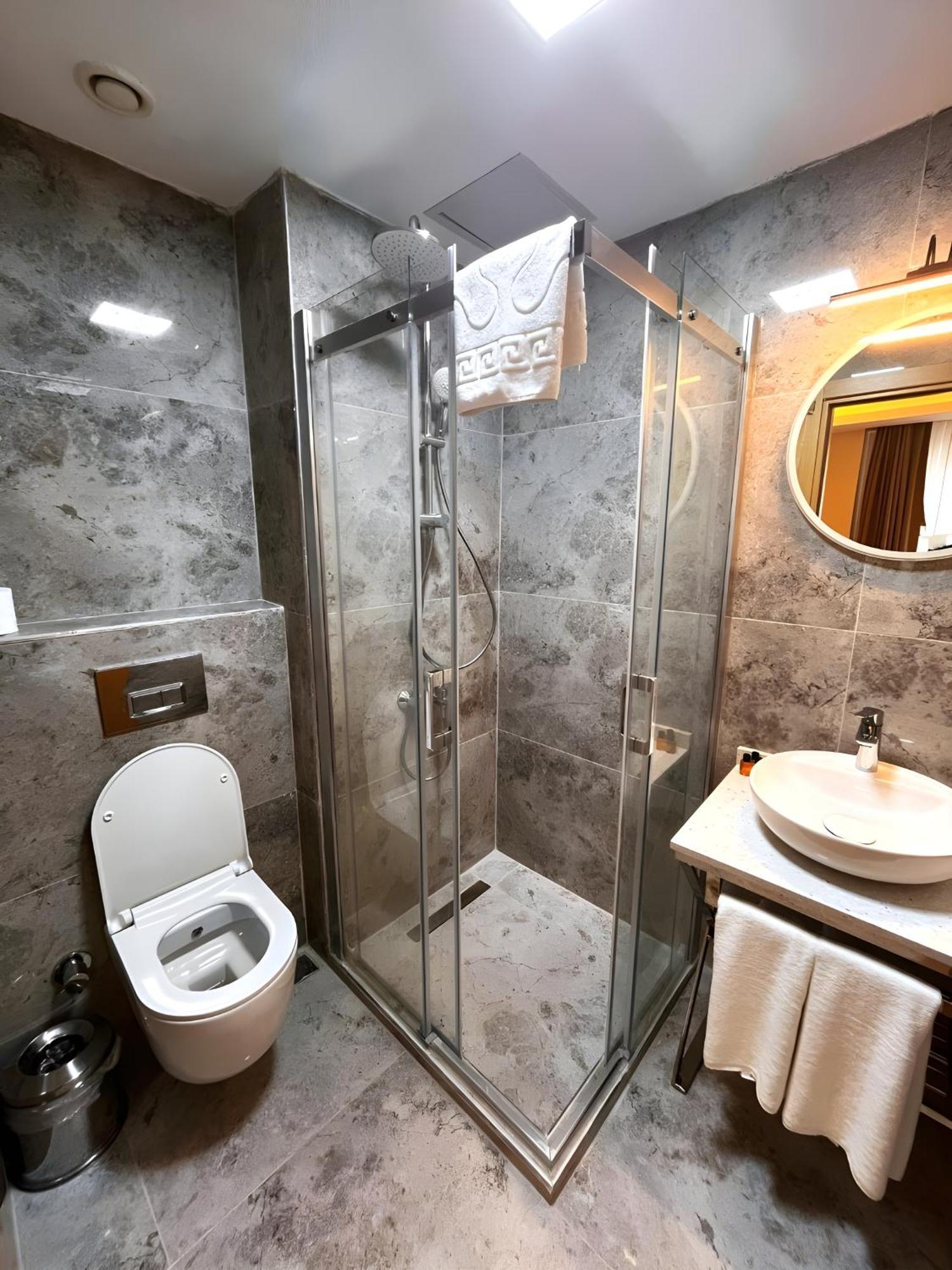 Standard Double Room,1767231105:JPEG