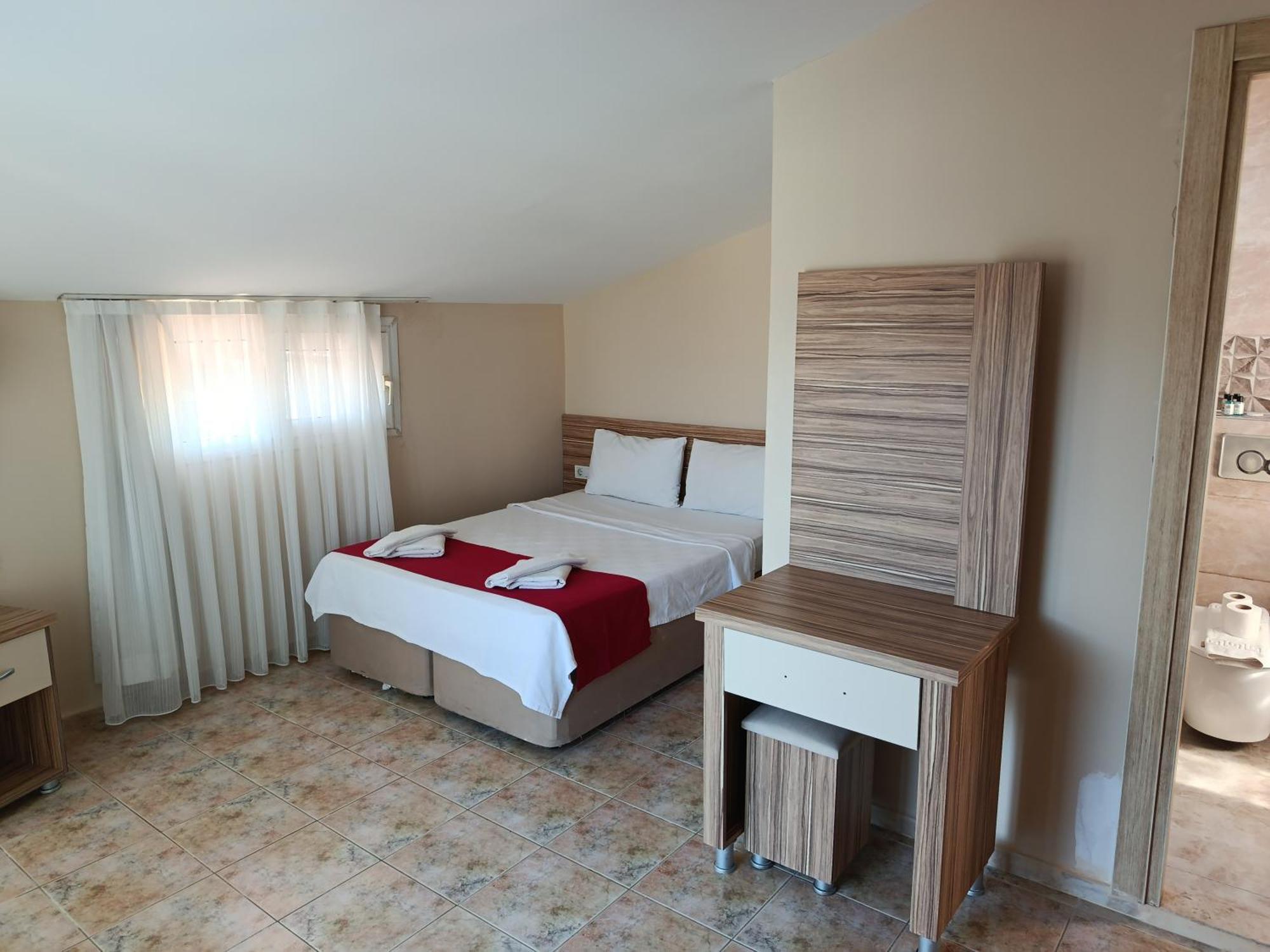 Doppelzimmer mit Poolblick