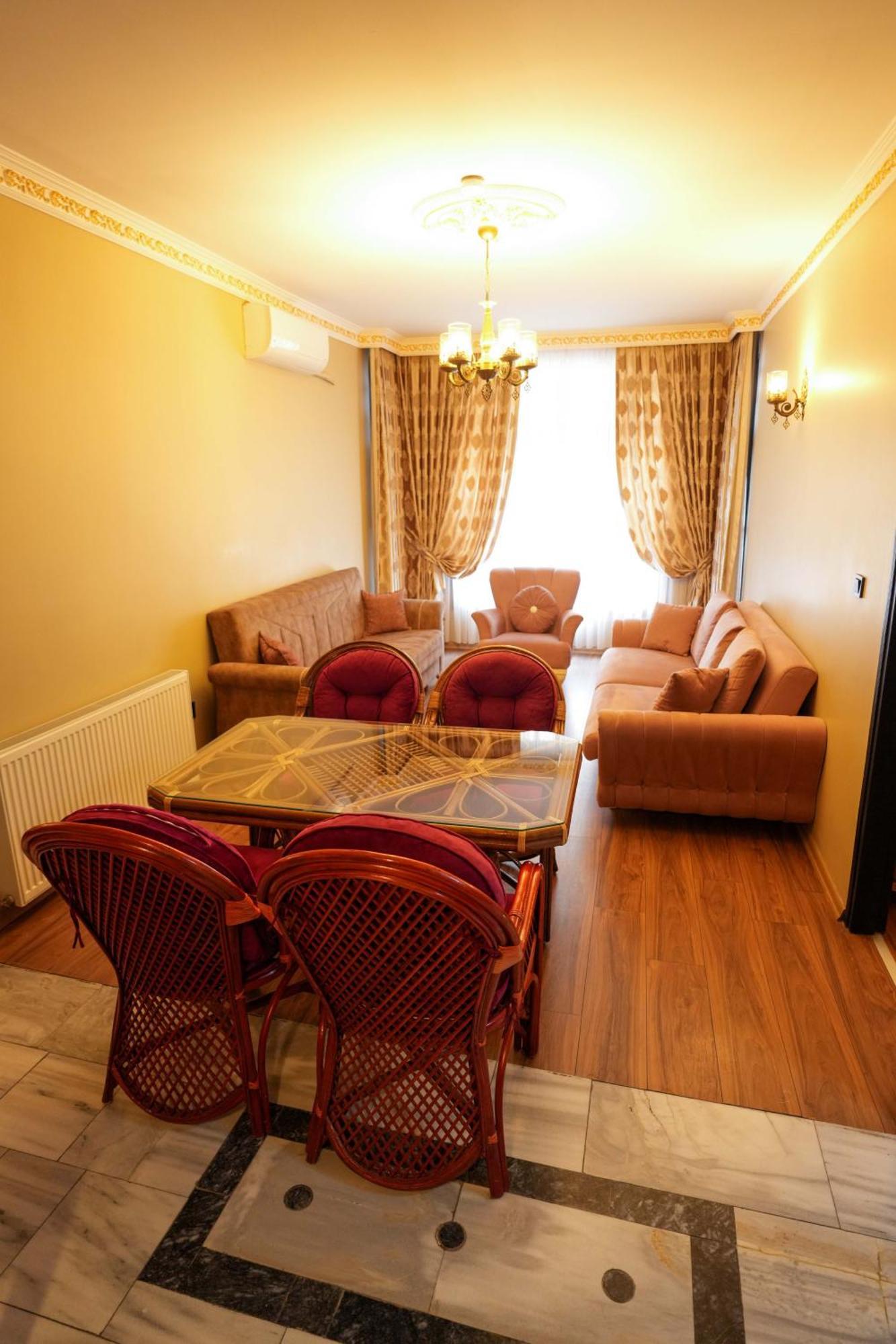Two-Bedroom Suite