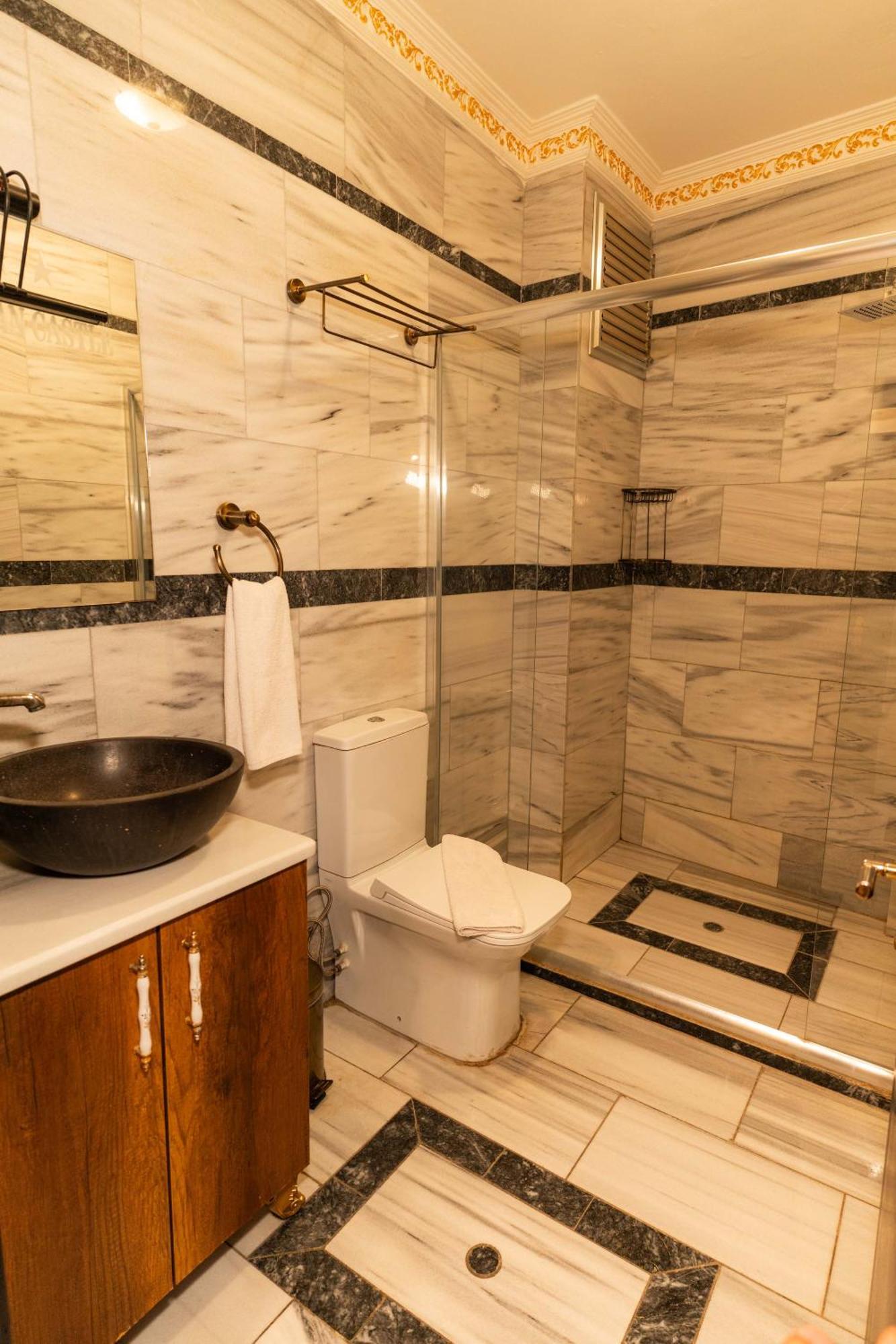 Superior Apartment