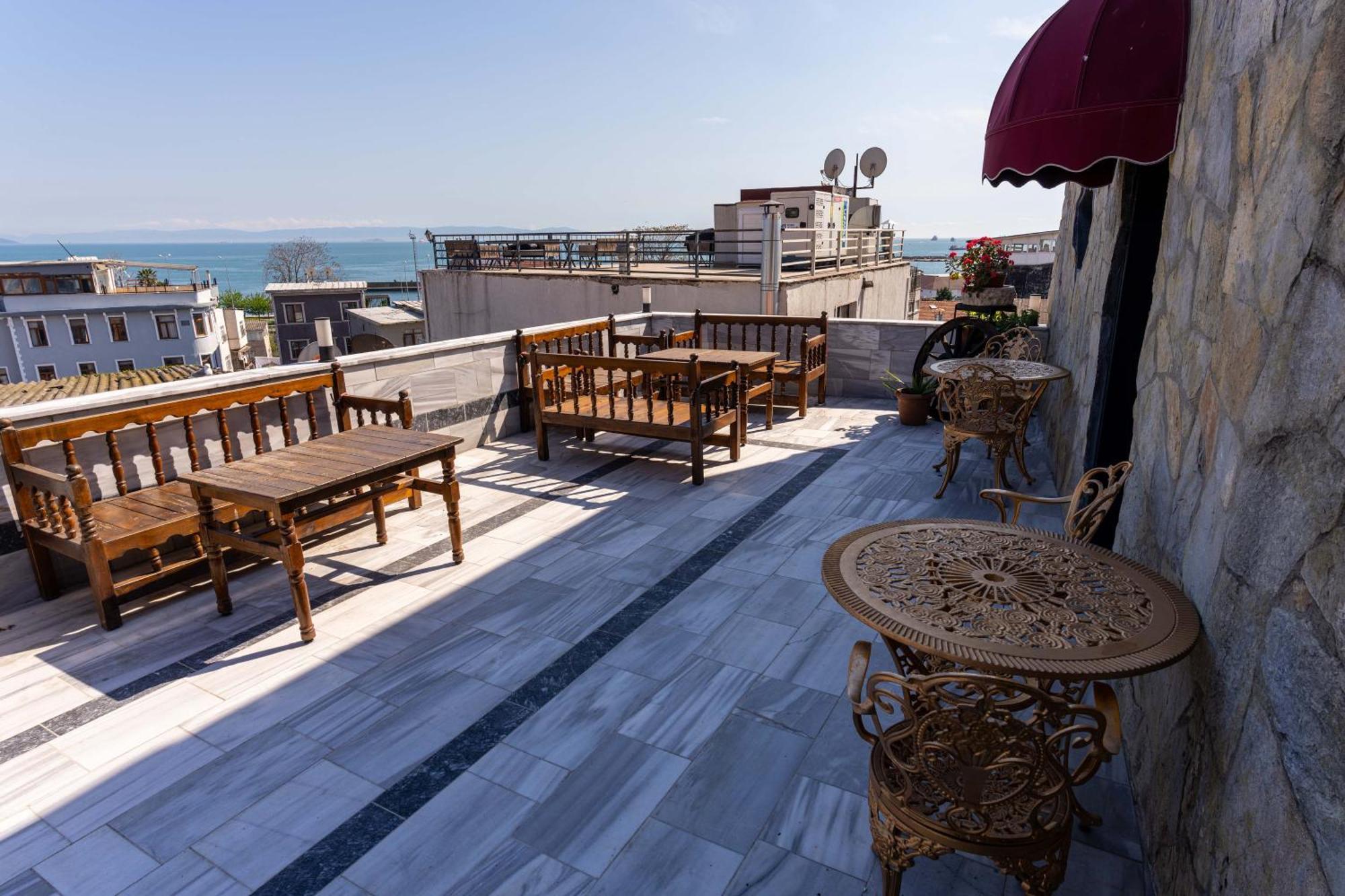 Penthouse Apartment