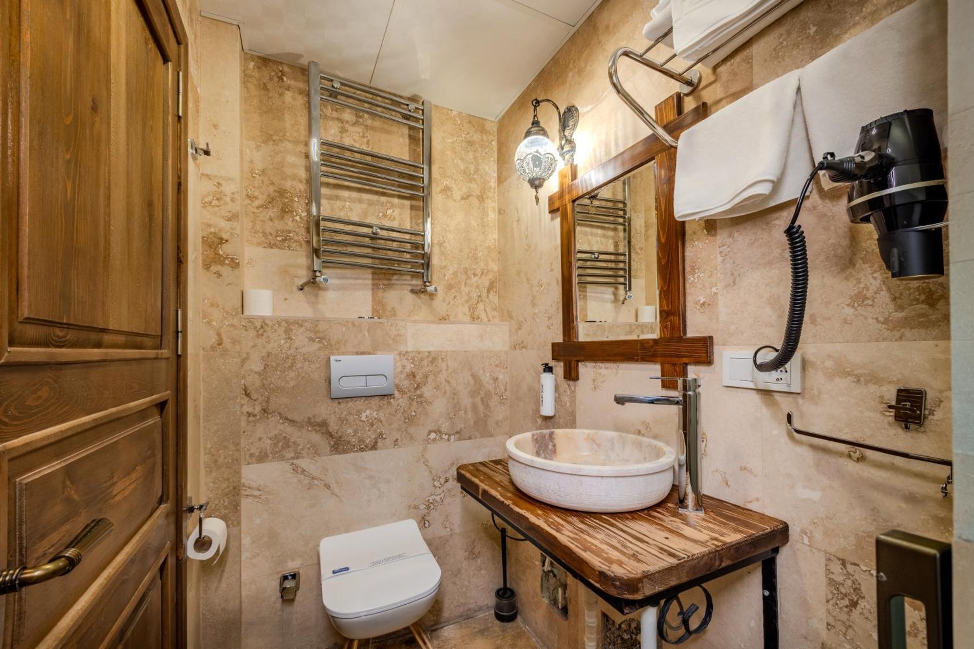 Deluxe Çift Kişilik Oda - Balkonlu