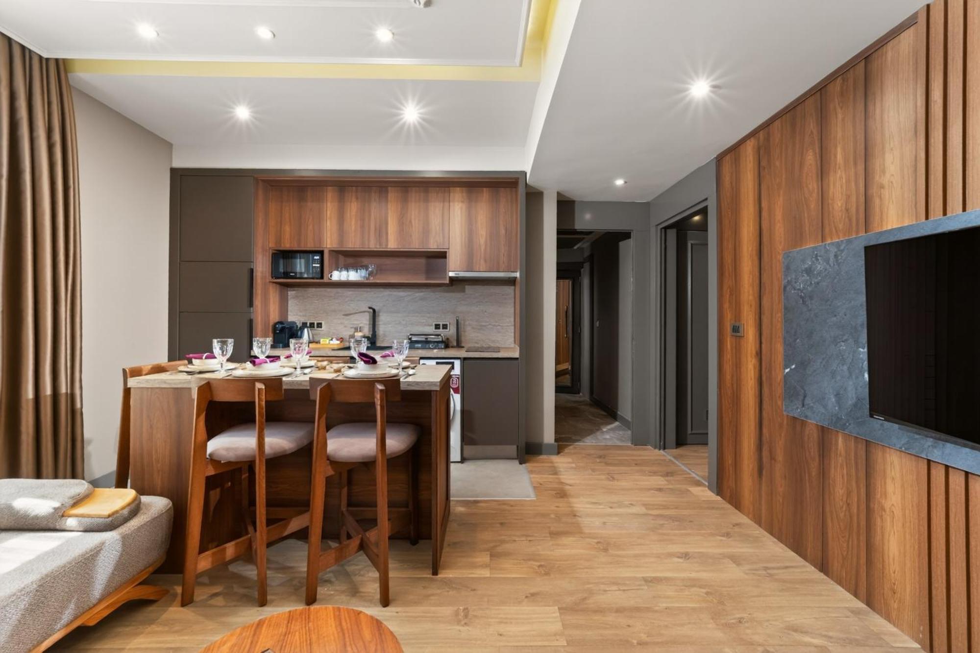Two-Bedroom Superior Apartment