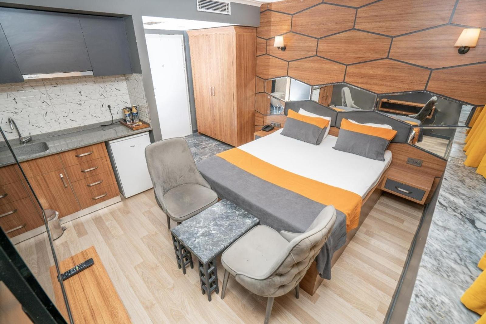 Economy Double Room