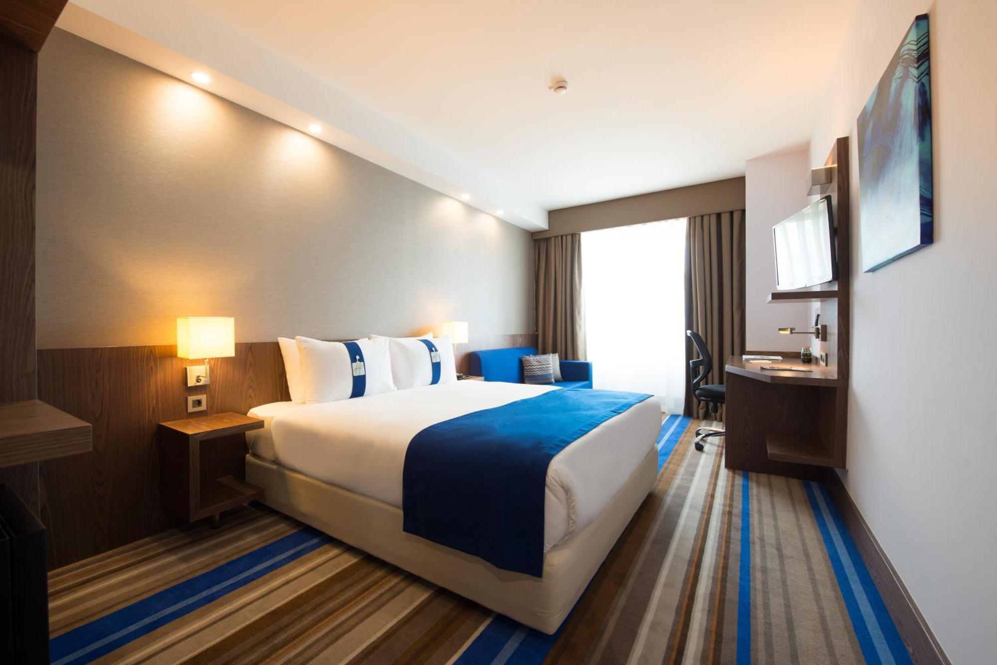 Quarto Standard com Cama de Casal ou 2 de Solteiro