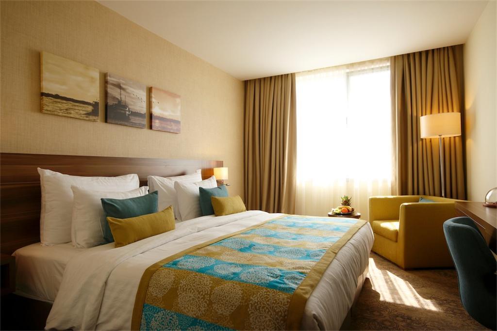 Deluxe Çift Kişilik veya İki Yataklı Oda