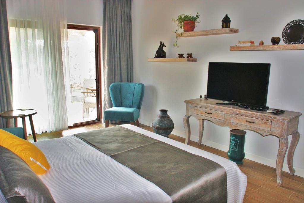 Doppelzimmer mit Patio