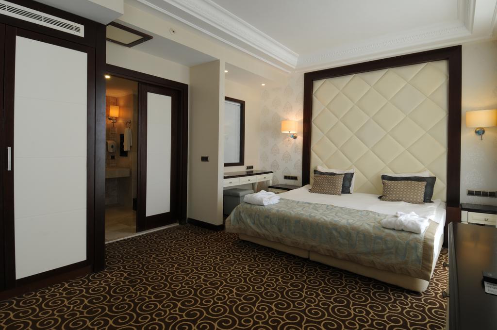 Deluxe Double Room,228141584:JPEG
