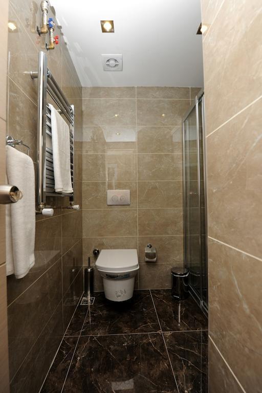 Superior Double or Twin Room with Balcony,299730564:JPEG