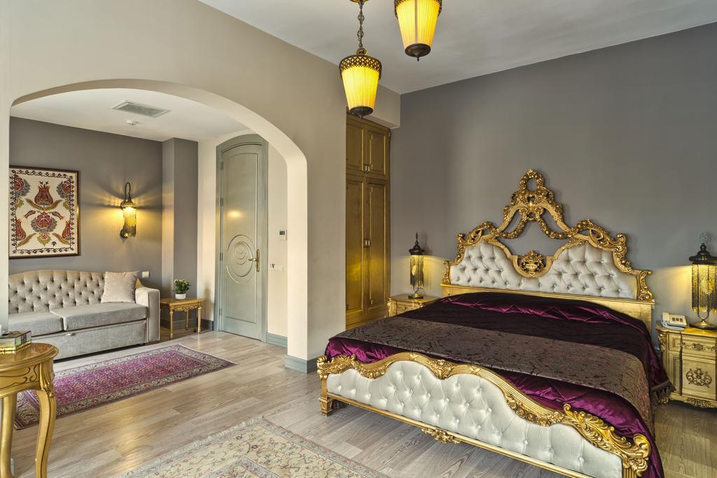 Quarto Família com Banheira de Hidromassagem