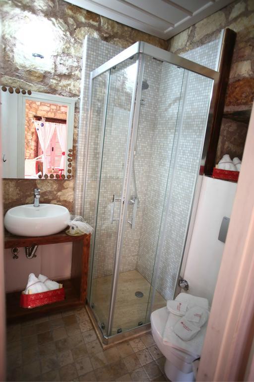 Deluxe Çift Kişilik Oda - Balkonlu