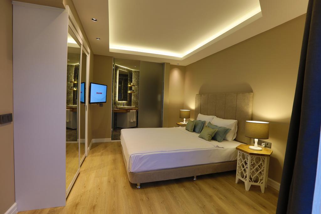 Suite with Sea View