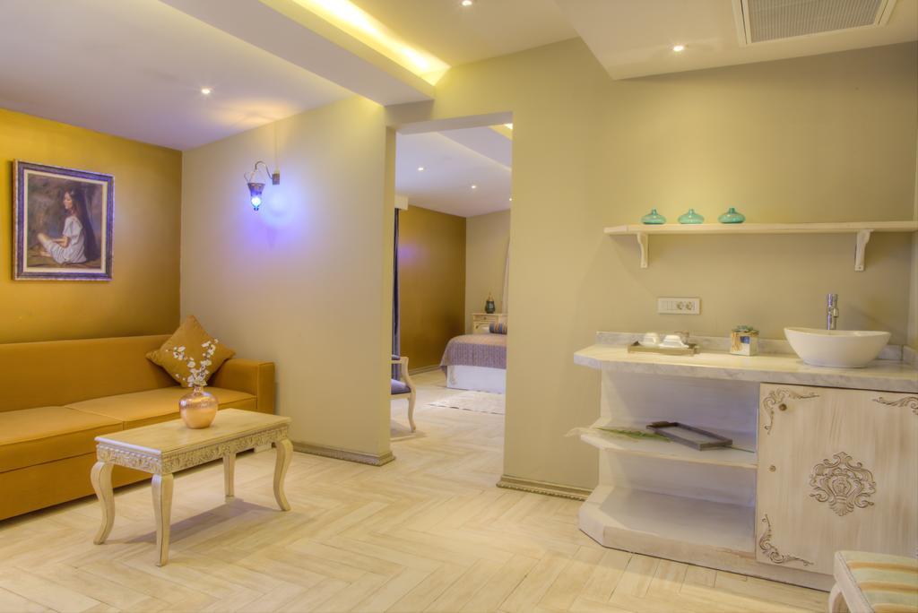King Suite