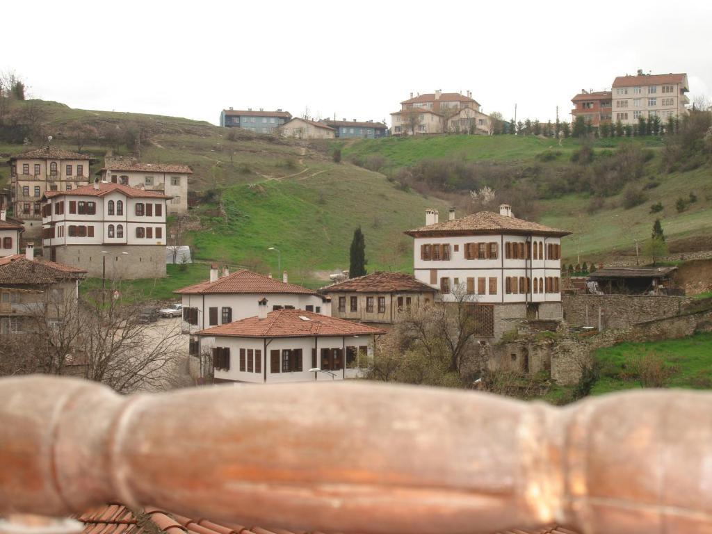 Klasik Aile Odası
