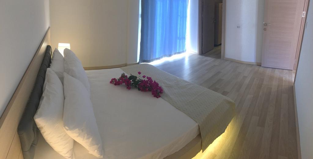 Appartamento con Vista Piscina
