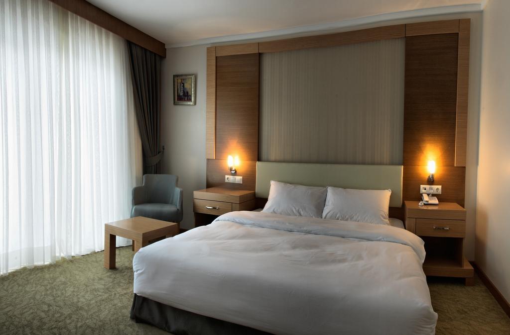 Deluxe Tek Kişilik Oda - Balkonlu