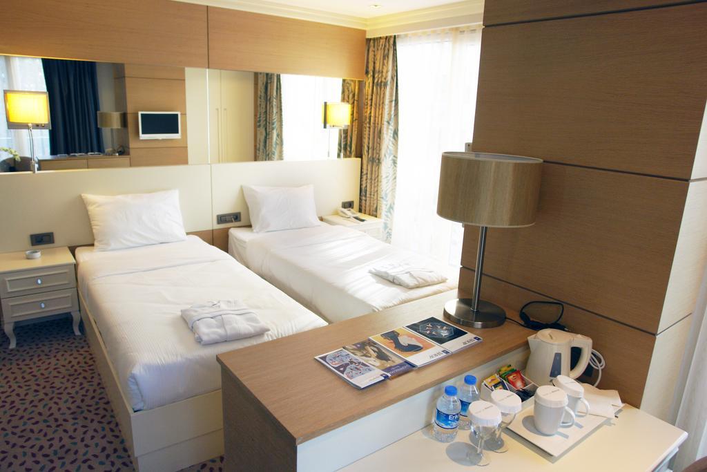 Quarto Standard com 2 Camas de Solteiro