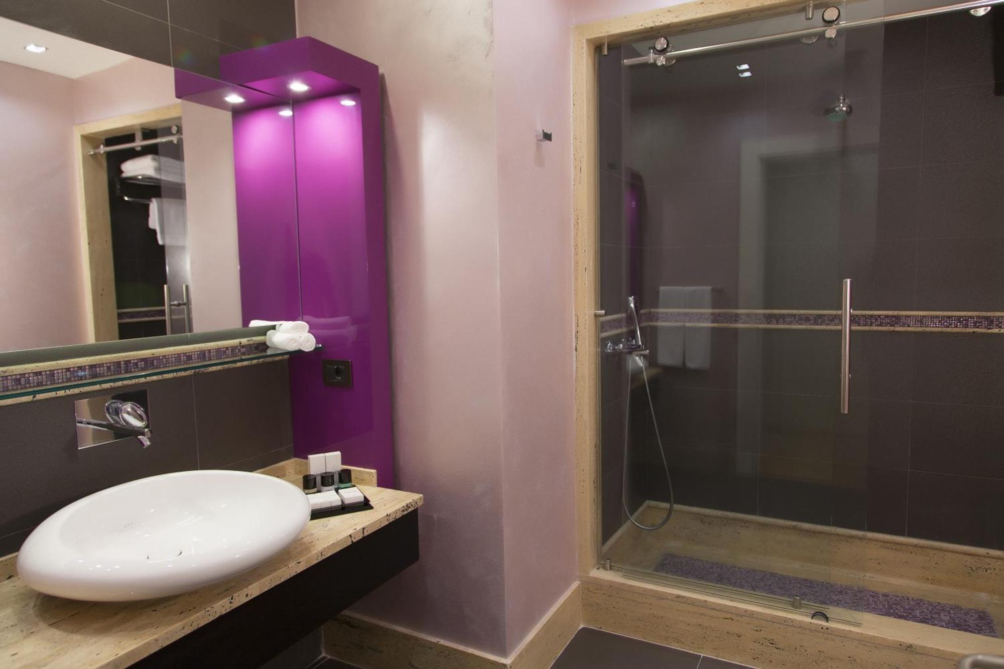 Apartamento de Canto Premium de 2 Quartos