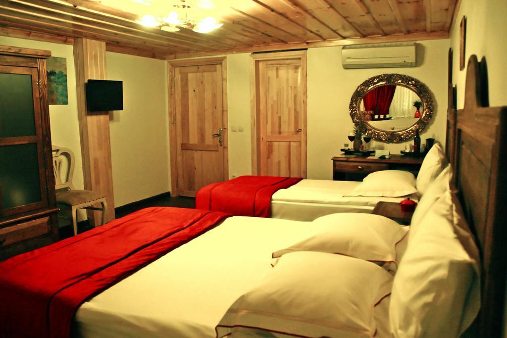 Quarto Triplo Standard