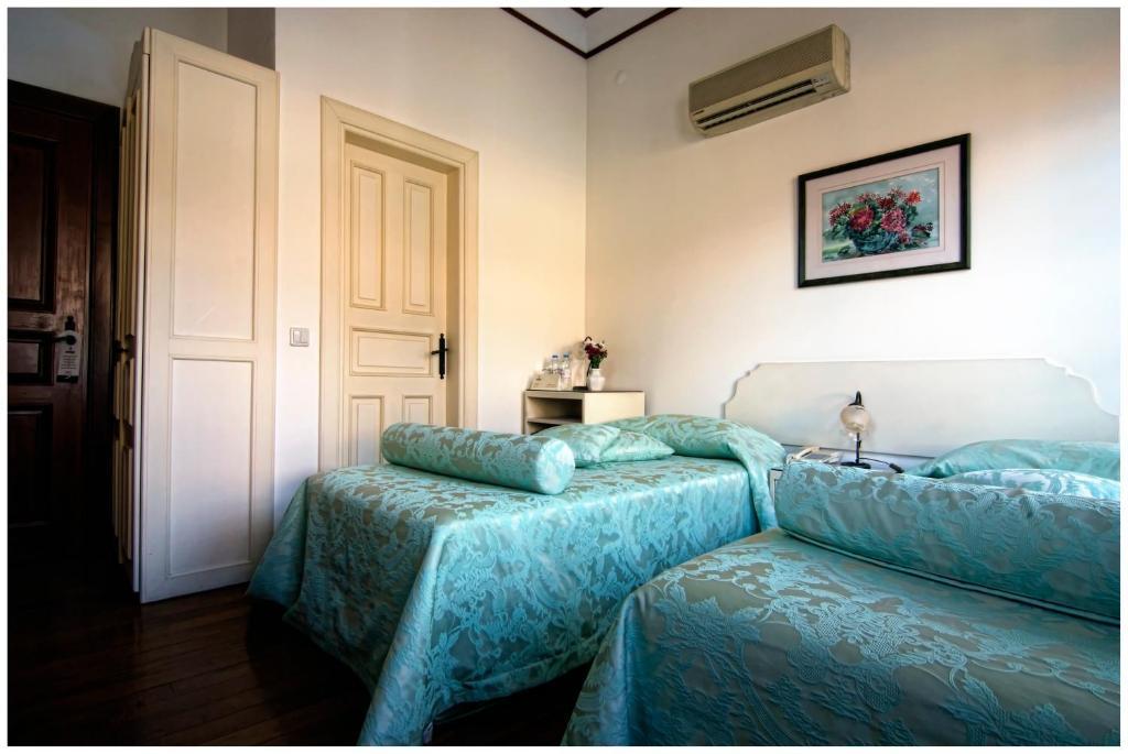 Double or Twin Room,42758941:JPEG