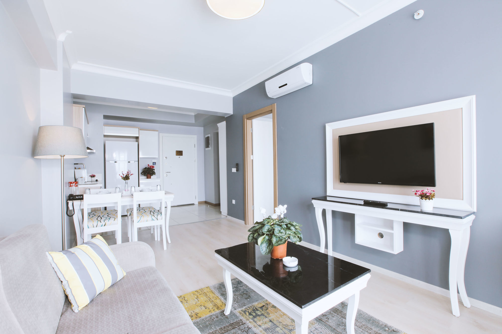 Standard Suite with City View,456640137:JPEG