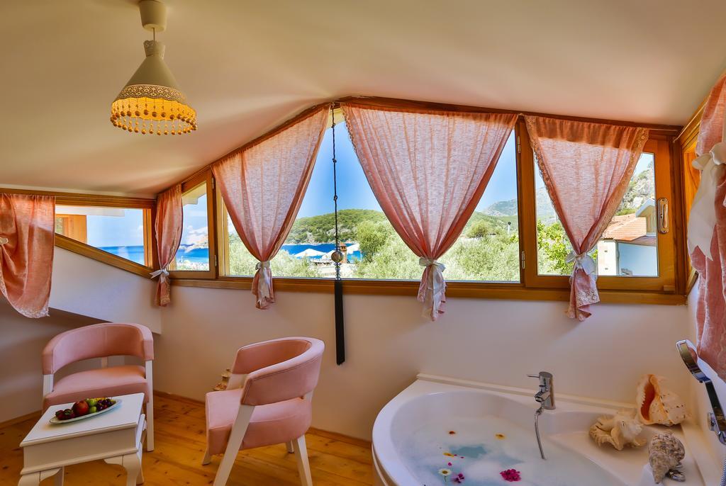 Double Room - Attic with Sea View
