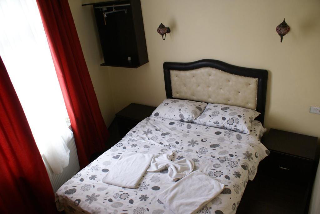 Standard Double Room,47030785:JPEG