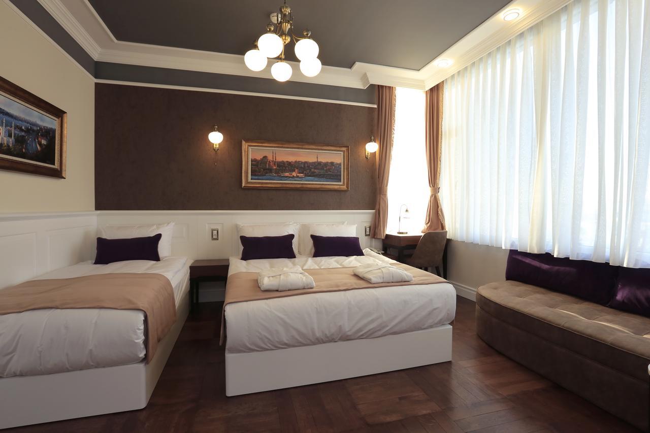 Quarto Deluxe com Banheira de Hidromassagem e Vista do Mar
