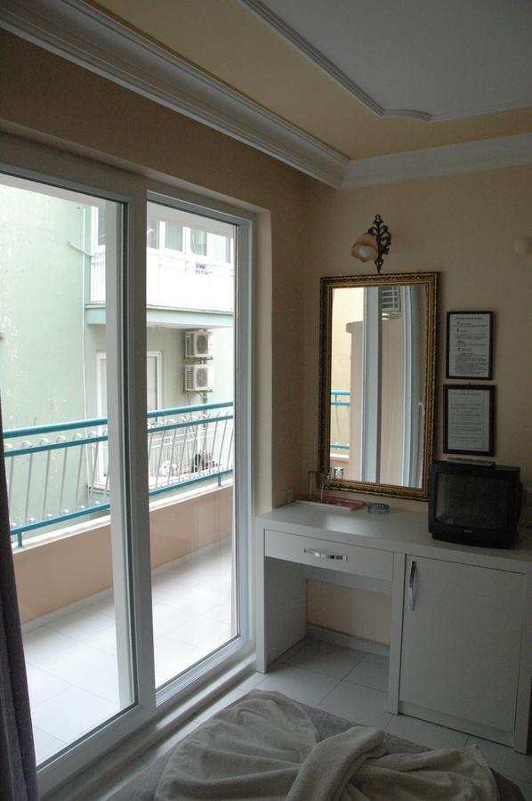 Standard Double Room,744420439:JPEG