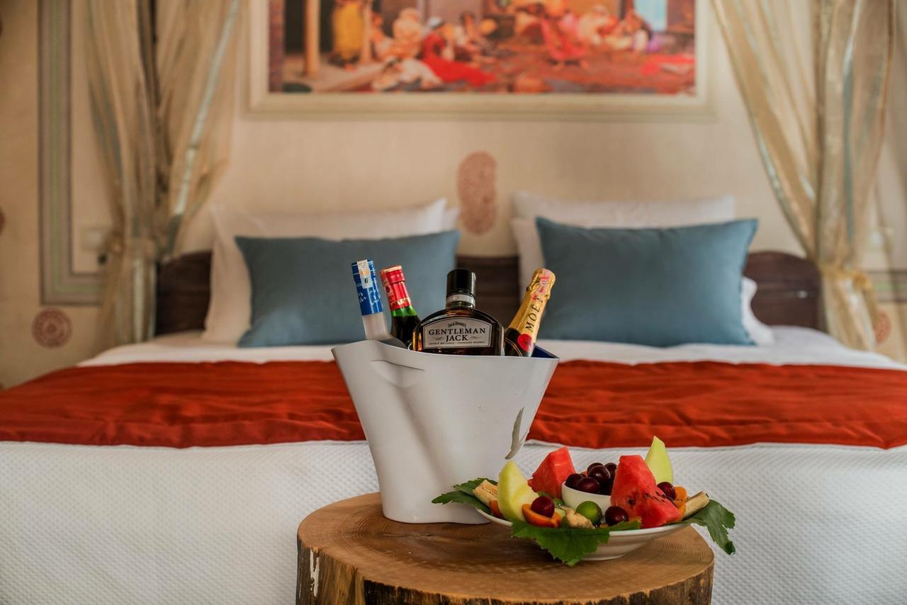 King Suite,998004486:JPEG