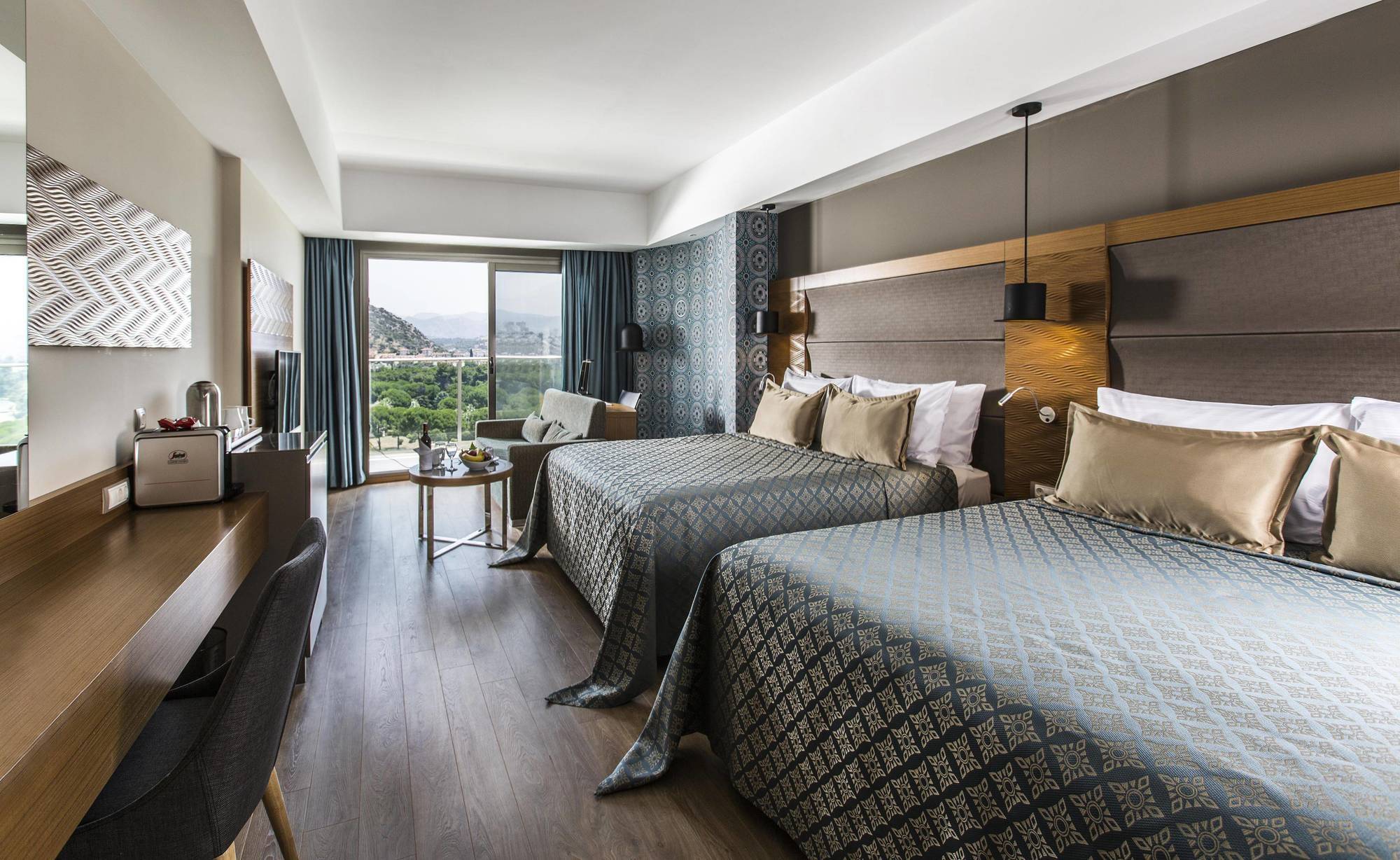 Deluxe Double Room with Two French Bed