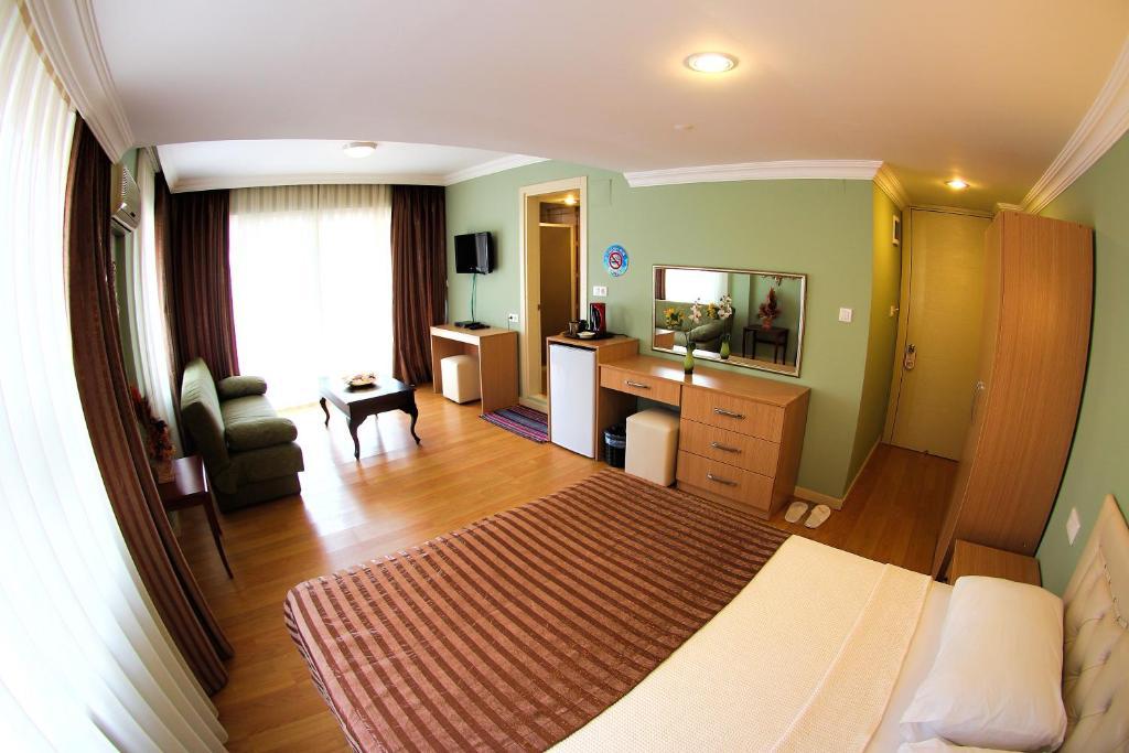 Suite (2 Erwachsene + 1 Kind)