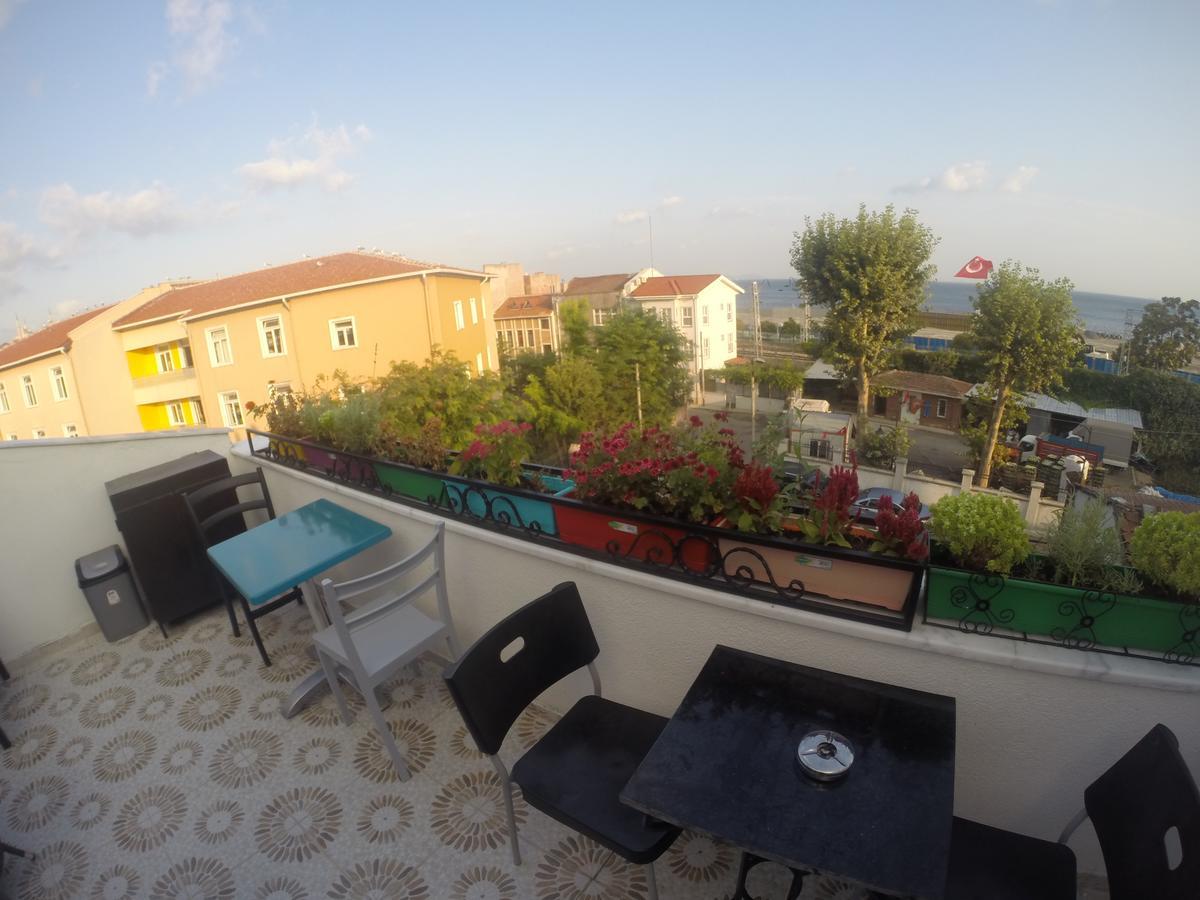 Apartment with Terrace,639698730:JPEG