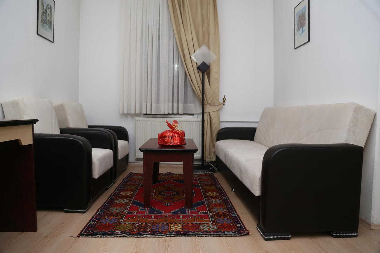 Üç Kişilik Oda - Balkonlu