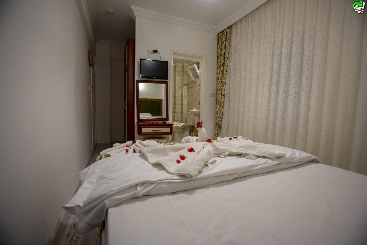 Standaard Tweepersoonskamer met Uitzicht op het Zwembad
