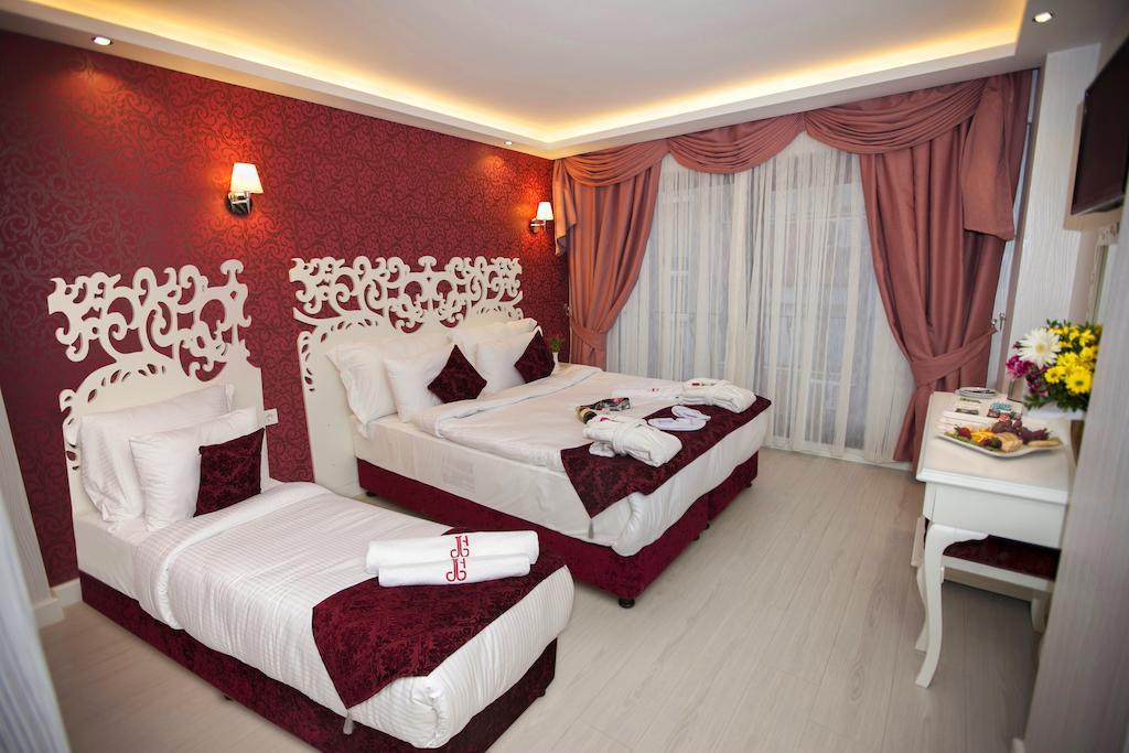 Quarto Triplo Superior